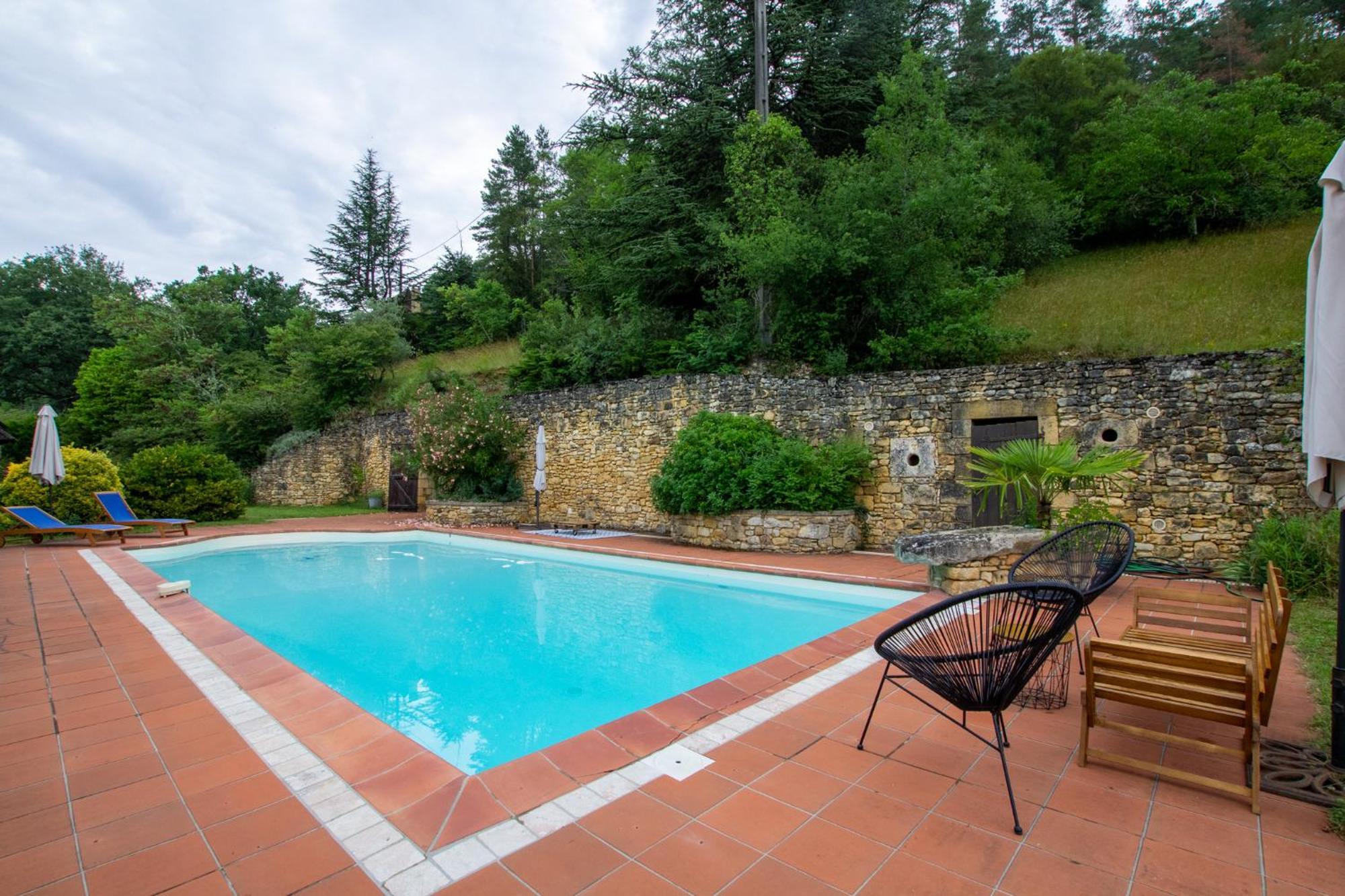Le Baron Perche * Saint-Cyprien (Dordogne)